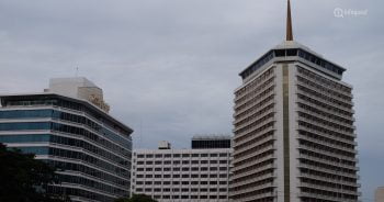 ครม.เคาะมาตรการแจกเงินช่วยผู้ประกันตนผ่าน "ม.33 เรารักกัน ...