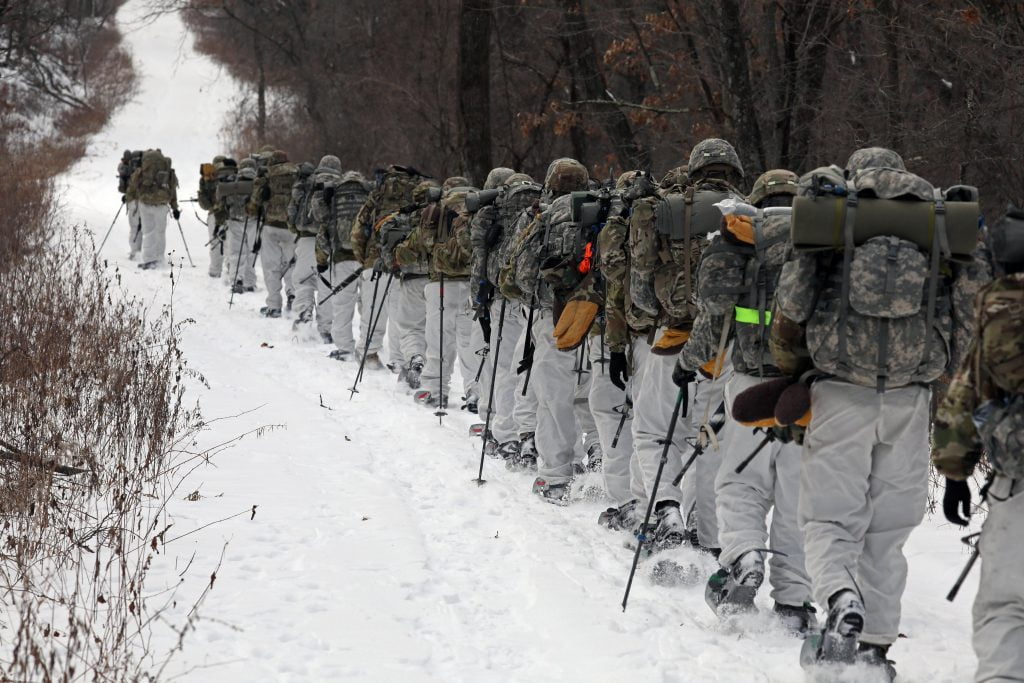 สหรัฐสั่งทหาร 8,500 นายเตรียมเคลื่อนพลช่วยนาโตในวิกฤตยูเครน-รัสเซีย : อินโฟเควสท์