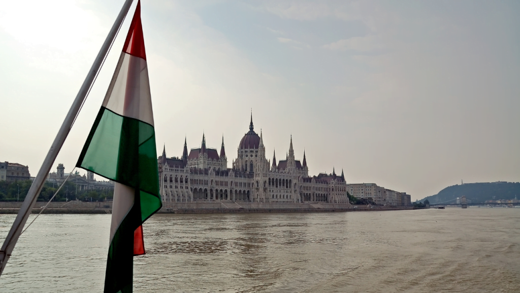 ฮังการีปฏิเสธคว่ำบาตรพลังงานรัสเซีย อ้างเสี่ยงต่อความมั่นคงด้านพลังงาน : อินโฟเควสท์