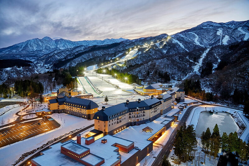 「ロッテアライリゾート」がスキーアジアアワード2023で3賞を受賞 : InfoQuest